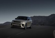 Land Rover presentó el nuevo Range Rover Sport SV con mayor rendimiento y dinamismo