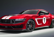 Hennessey carga con un alto rendimiento el Ford S650 Mustang Dark Horse del 2024