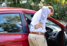 ¿Dolor de espalda al volante? Le compartimos estos consejos para que sus viajes sean más cómodos