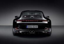 Porsche 911 S/T, este exclusivo modelo de aniversario, les dará una experiencia única de agilidad y dinamismo