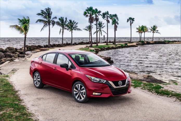 2020_Nissan_Versa__17.jpg