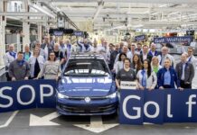El nuevo Volkswagen Golf ya sale de la línea de montaje de la planta de Wolfsburgo