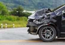 ¿Por qué la falta de reparaciones o un deficiente mantenimiento crean accidentes automovilísticos?