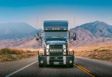 El camión Mack Anthem del 2025 llega con una mezcla perfecta entre fuerza, tecnología y diseño moderno