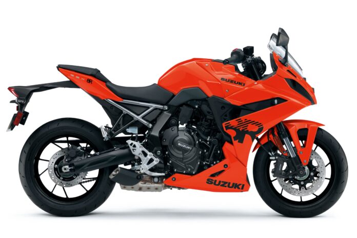 GSX800FRQM6_QRE_right-1-scaled.jpg