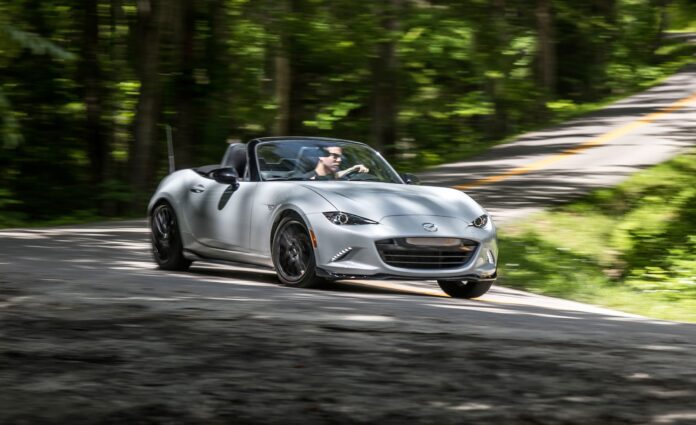 2018-mazda-mx-5-miata-in-depth-model-review-car-and-driver-photo-705090-s-original.jpg