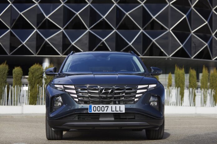 hyundai-nuevo-tucson-1220-02.jpg